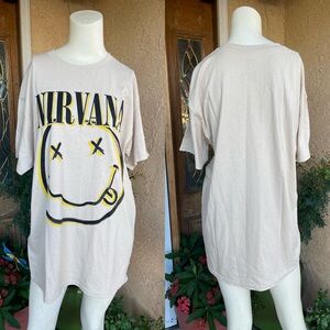 NIRVANA Graphic Short Sleeve Tee LARGE